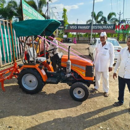 Dk champion 165 dj tractor with cultivator